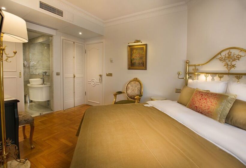 اتاق استاندارد, Valide Sultan Konagi