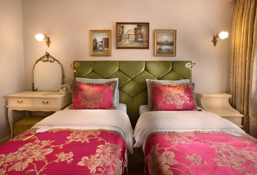 اتاق استاندارد, Valide Sultan Konagi