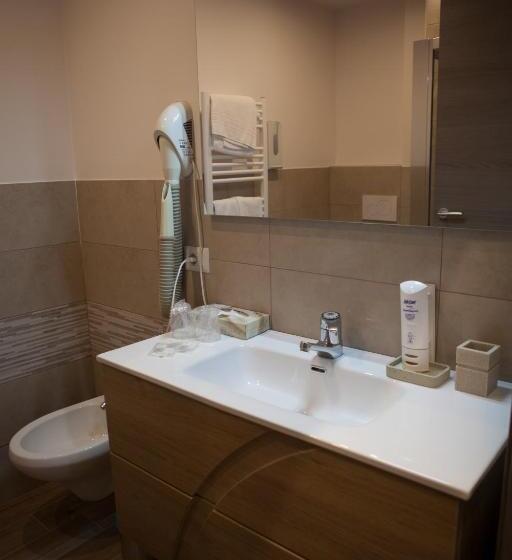 Номер Superior, Wanda