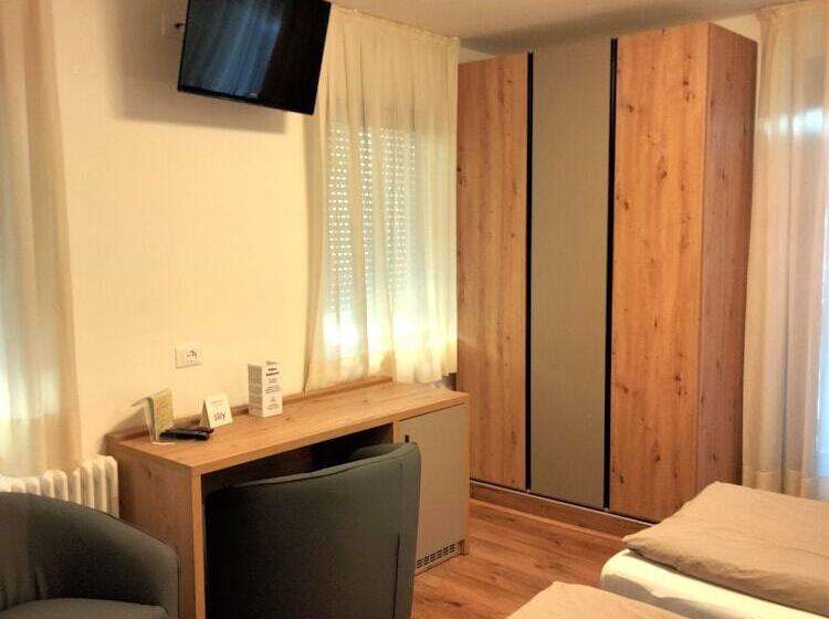 Номер Superior, Wanda