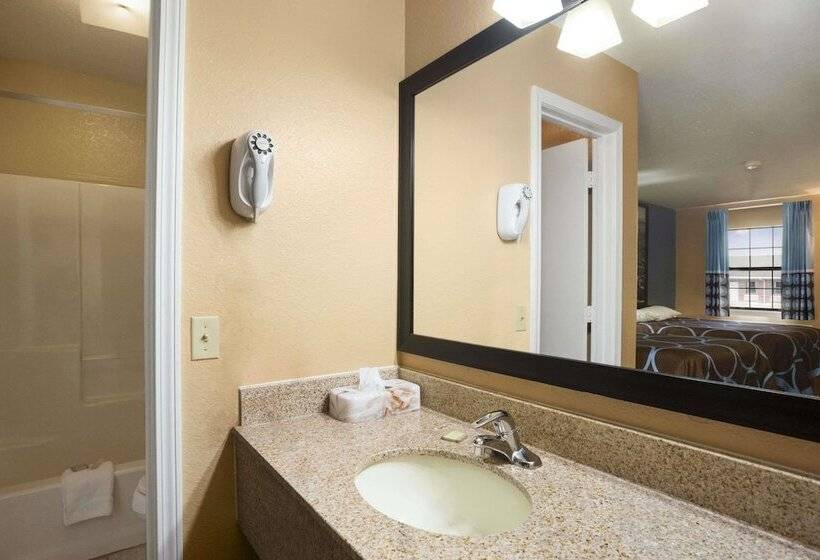 غرفه قياسيه سريرين مزدوجين, Super 8 By Wyndham Henryetta