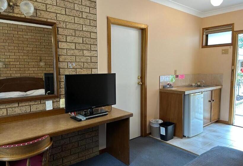 غرفة قياسية, Barrass's John Bright Motor Inn