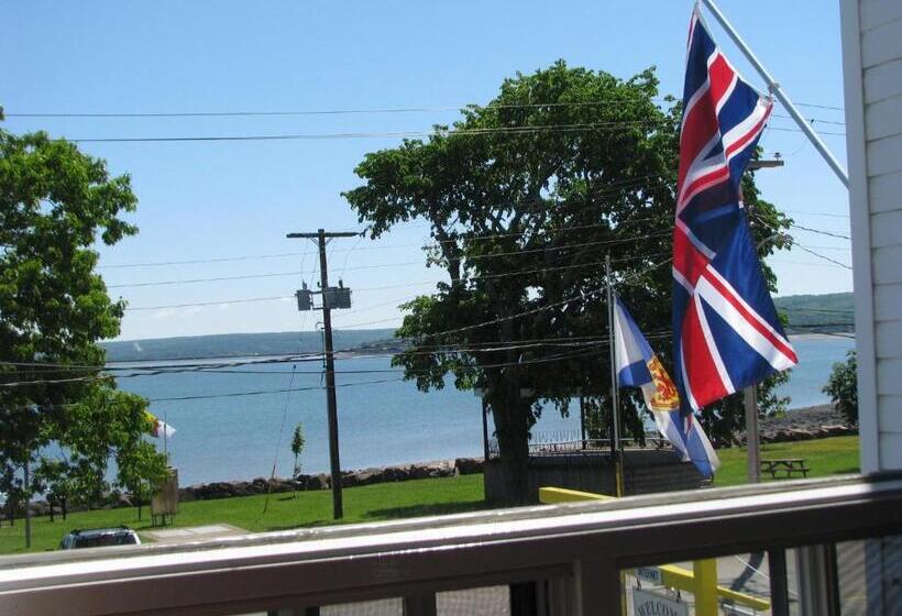 带大床的标准间, Bayside Inn