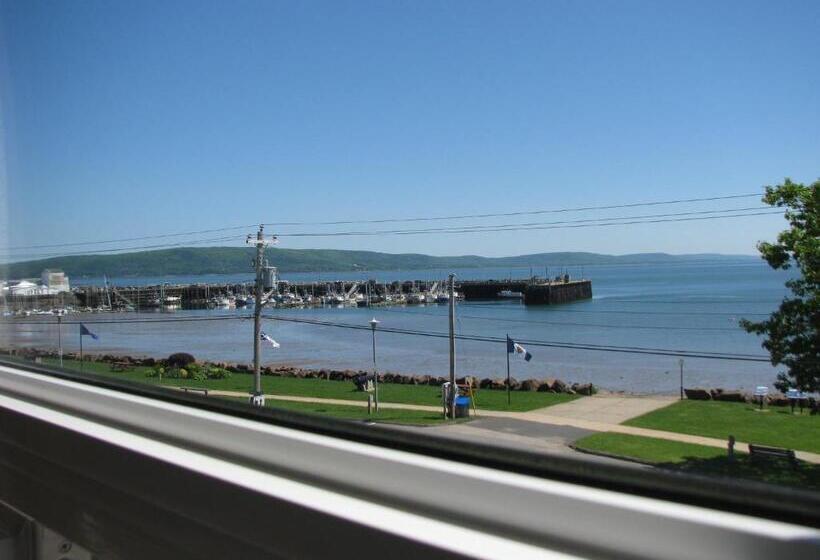 Стандартный Номер Кровать Кинг, Bayside Inn