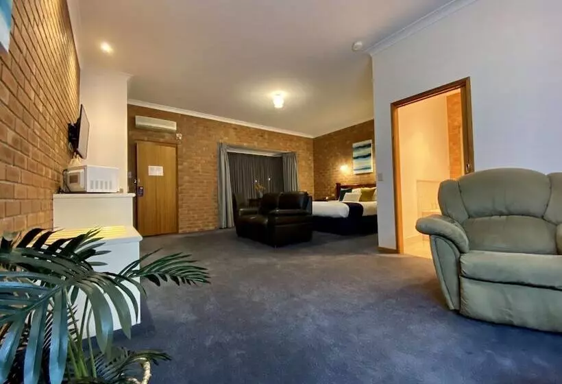 اتاق لوکس, Coastal Waters Motor Inn