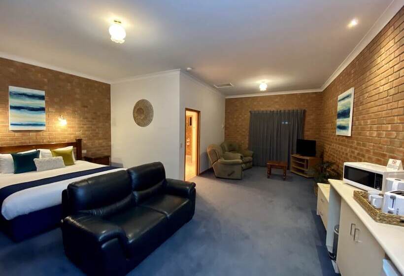 디럭스 룸, Coastal Waters Motor Inn