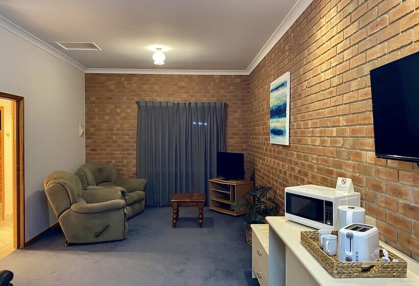 디럭스 룸, Coastal Waters Motor Inn