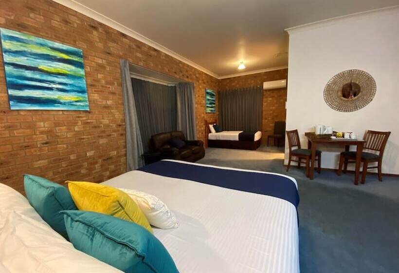 디럭스 룸, Coastal Waters Motor Inn