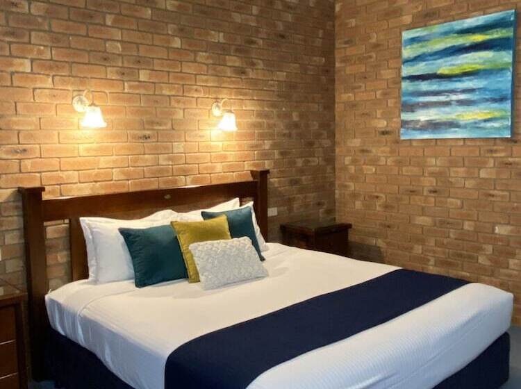 디럭스 룸, Coastal Waters Motor Inn