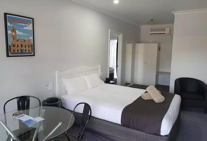 ファミリースイートの２ベッドルーム, Golden Reef Motor Inn