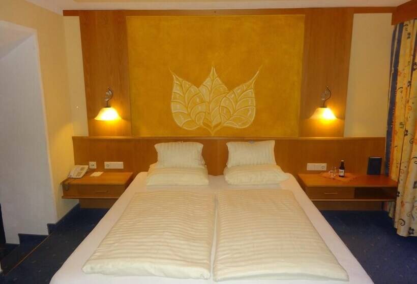 חדר סופריור, Gundolf