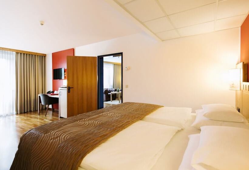 스위트 도시 전망, Rogner Hotel Tirana