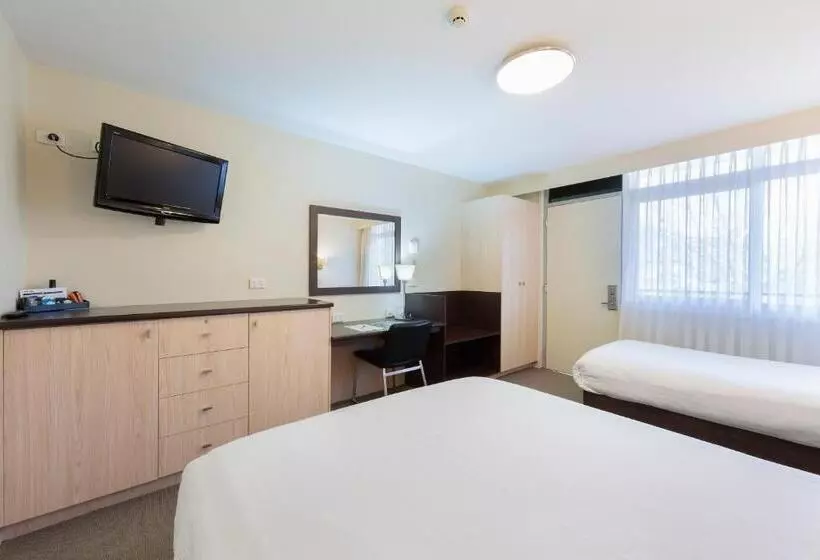 اتاق سوپریور یک تخته, Ibis Styles Canberra Tall Trees