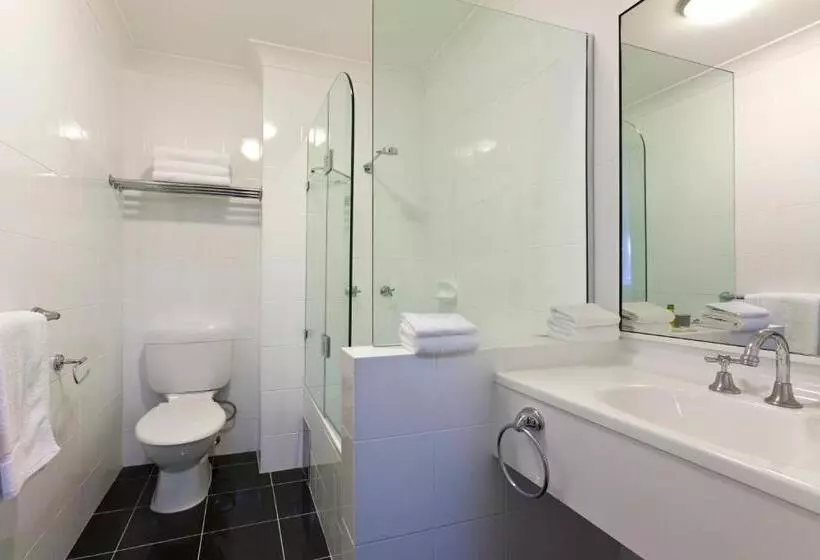 اتاق خانوادگی, Ibis Styles Canberra Tall Trees