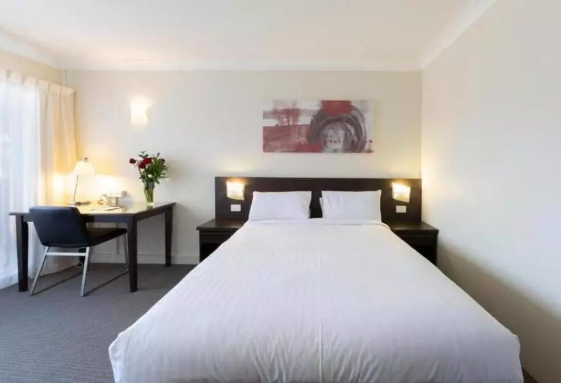 اتاق اجرایی, Ibis Styles Canberra Tall Trees
