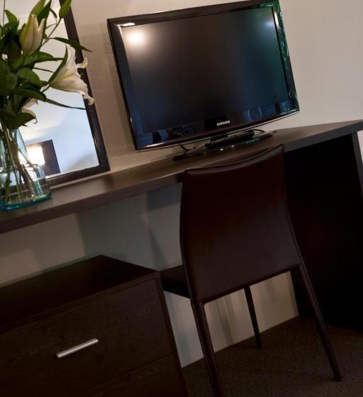 行政房间, Ibis Styles Canberra Tall Trees