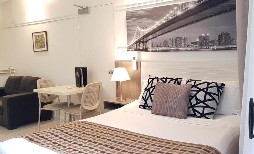 标准工作室, Reef Palms