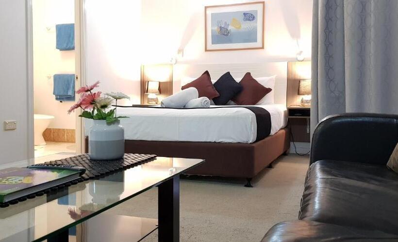 豪华工作室, Reef Palms