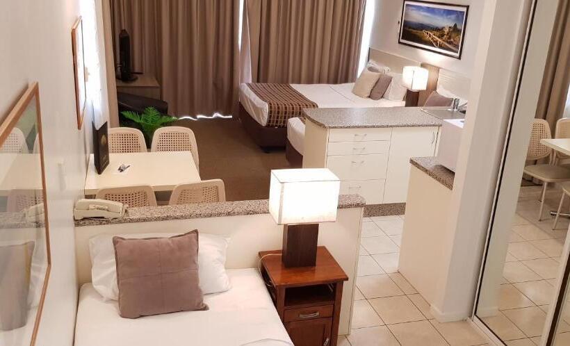 Четырехместный Номер Стандарт, Reef Palms