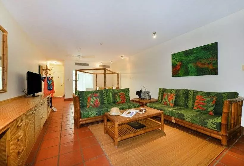 استودیوی استاندارد, Club Tropical Resort   Official Onsite Reception & Check In