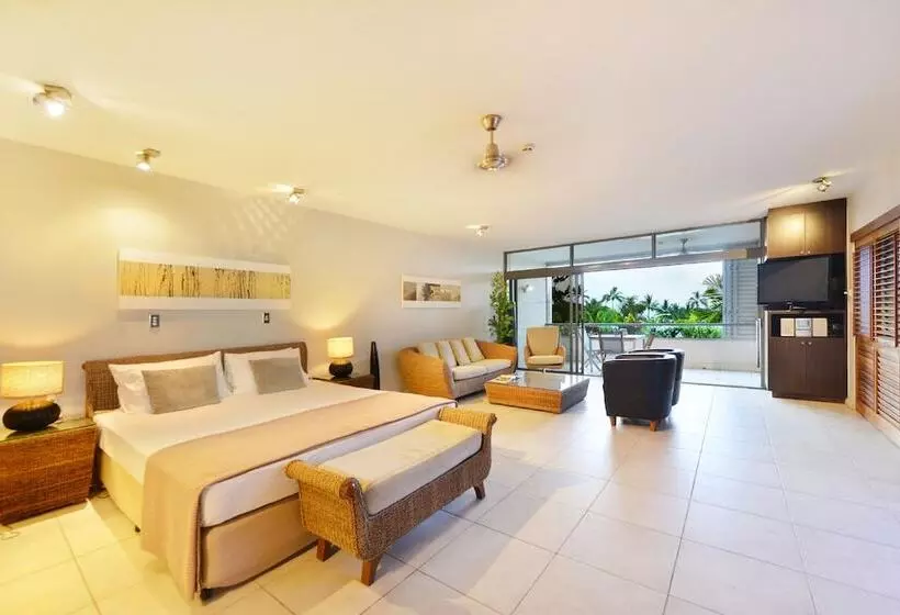 استودیوی استاندارد, Club Tropical Resort   Official Onsite Reception & Check In