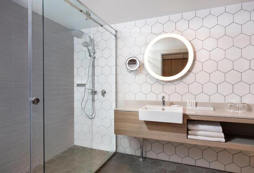 اتاق لوکس, Crowne Plaza Alice Springs Lasseters, An Ihg