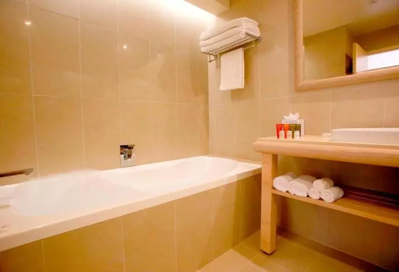２ベッドスイートルーム, Crowne Plaza Alice Springs Lasseters, An Ihg