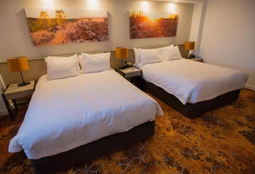 スイート, Crowne Plaza Alice Springs Lasseters, An Ihg