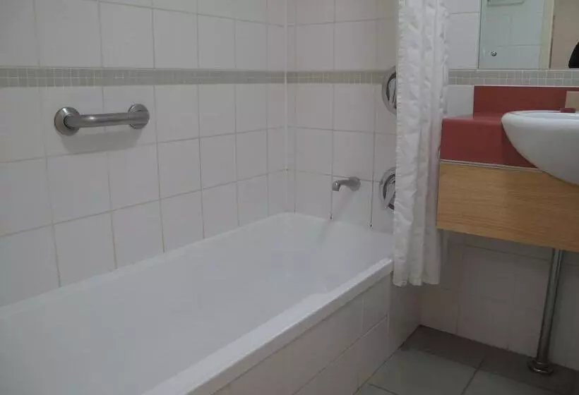 スタンダードルーム, Crowne Plaza Alice Springs Lasseters, An Ihg