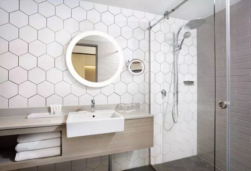 スイート, Crowne Plaza Alice Springs Lasseters, An Ihg