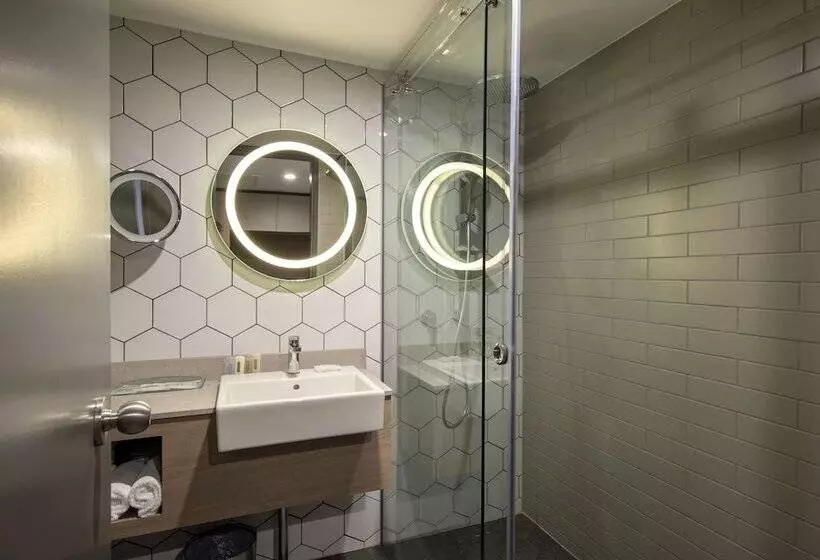 スイート, Crowne Plaza Alice Springs Lasseters, An Ihg