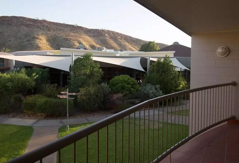 スイート, Crowne Plaza Alice Springs Lasseters, An Ihg