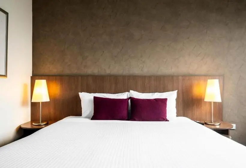 キングサイズベッドのスーペリアルーム, Mercure Sydney St Leonards