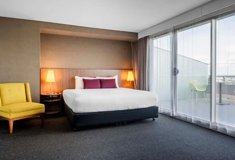 プレステージジュニアスイート, Mercure Sydney St Leonards
