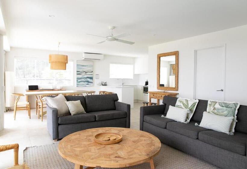 Апартаменты Premium 3 Спальни, Noosa Crest Resort