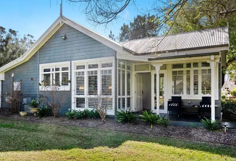 سوییت, The Convent Hunter Valley