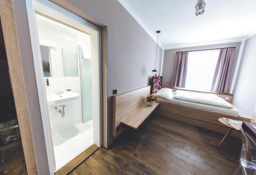 اتاق استاندارد یک نفره, Altstadthotel Kasererbräu