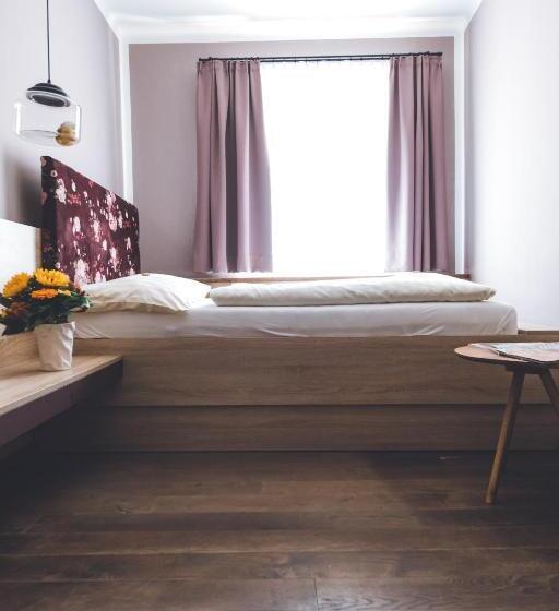 اتاق استاندارد یک نفره, Altstadthotel Kasererbräu