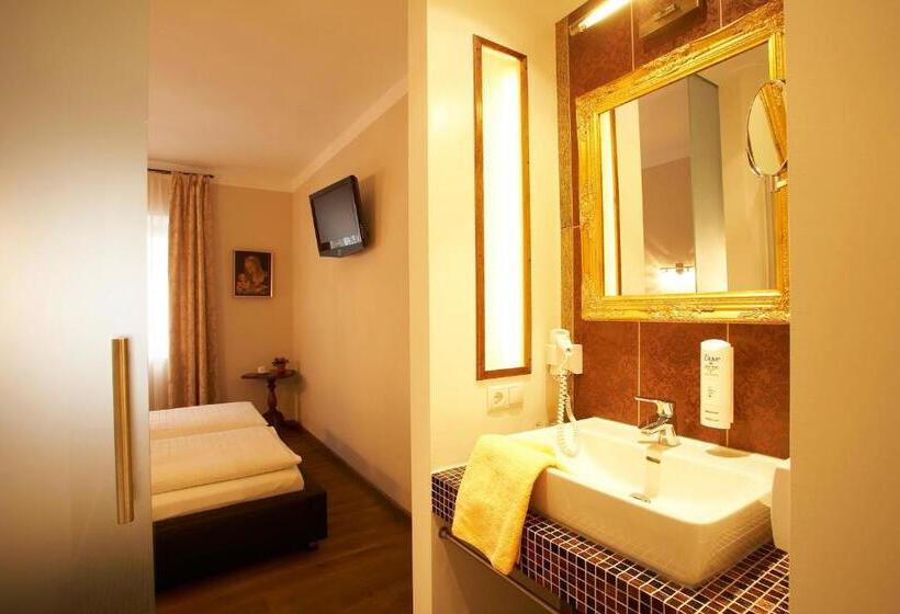 اتاق عادی, Altstadthotel Kasererbräu