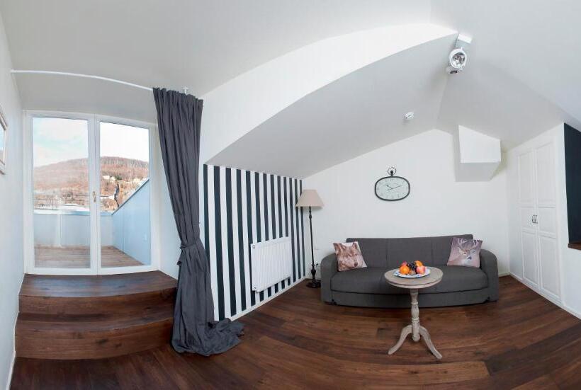 سوئیت با چشم‌انداز, Altstadthotel Kasererbräu