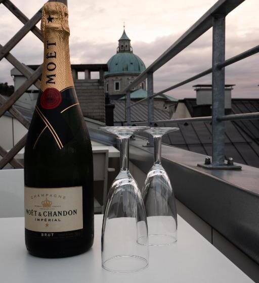 سوئیت با چشم‌انداز, Altstadthotel Kasererbräu