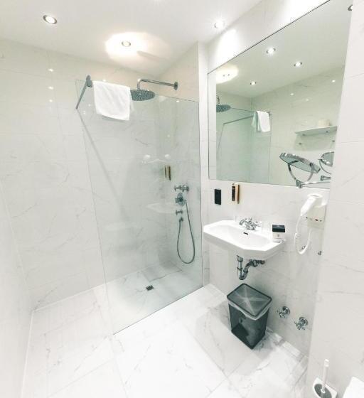 اتاق لوکس, Altstadthotel Kasererbräu