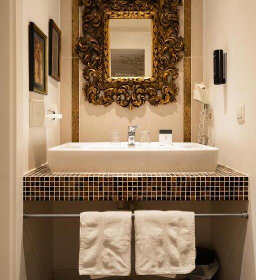 سوئیت جونیور با ماساژ آبی, Altstadthotel Kasererbräu