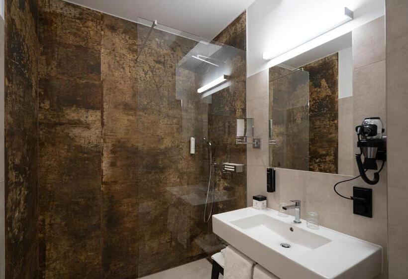 اتاق سوپریور, Altstadthotel Kasererbräu