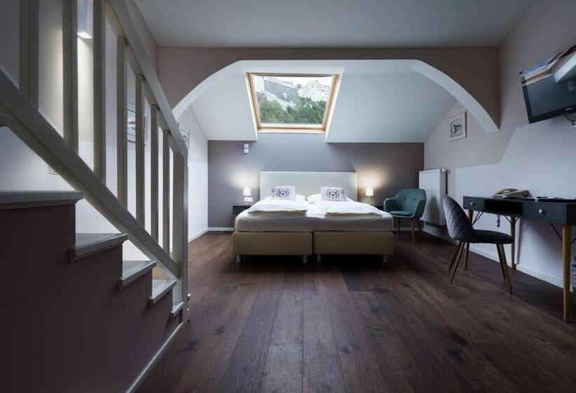 سوئیت با چشم‌انداز, Altstadthotel Kasererbräu