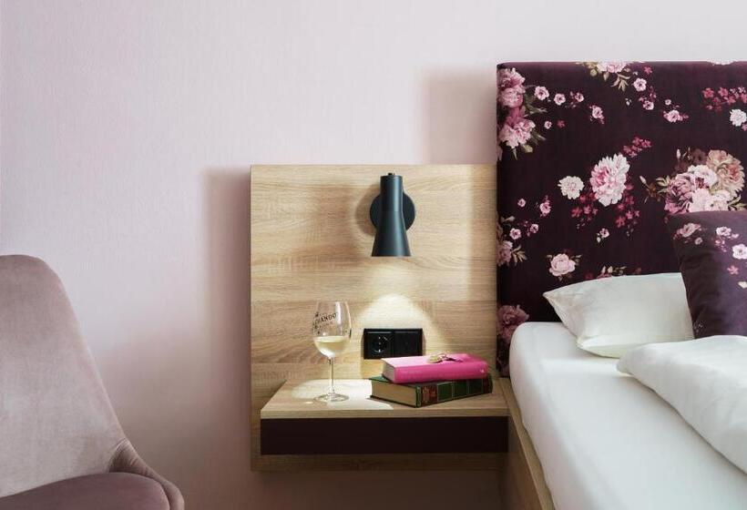 اتاق لوکس, Altstadthotel Kasererbräu