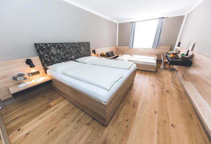 اتاق لوکس, Altstadthotel Kasererbräu