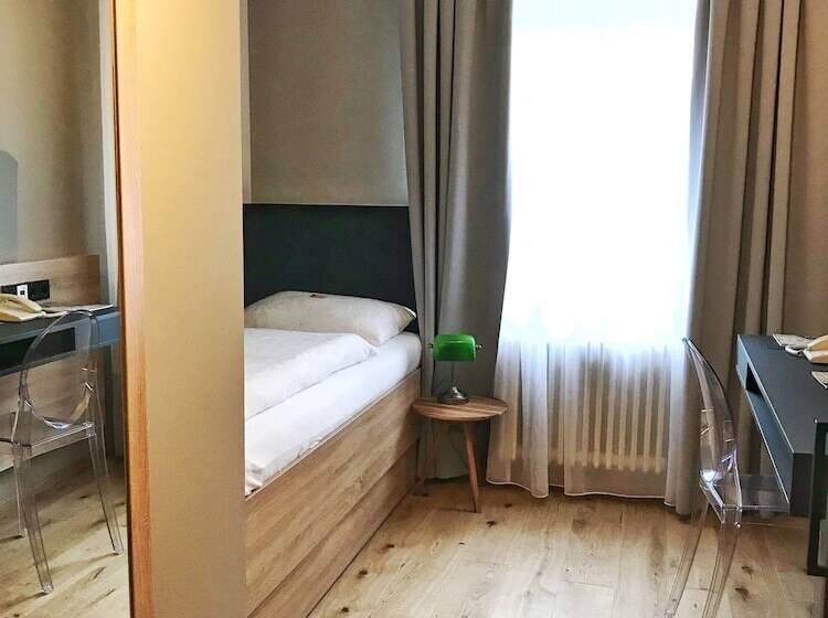اتاق استاندارد یک نفره, Altstadthotel Kasererbräu