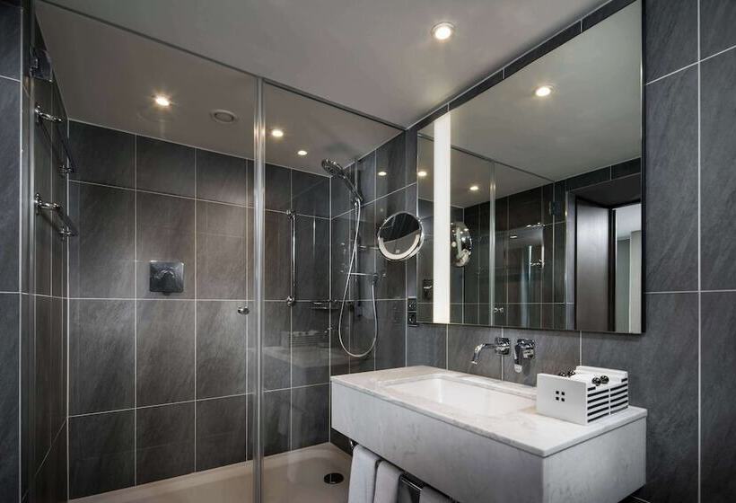 스탠다드 룸, Hilton Vienna Plaza