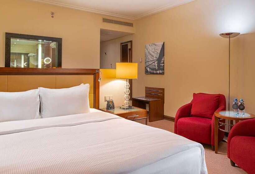 이그제큐티브 룸 킹사이즈 침대, Hilton Vienna Plaza